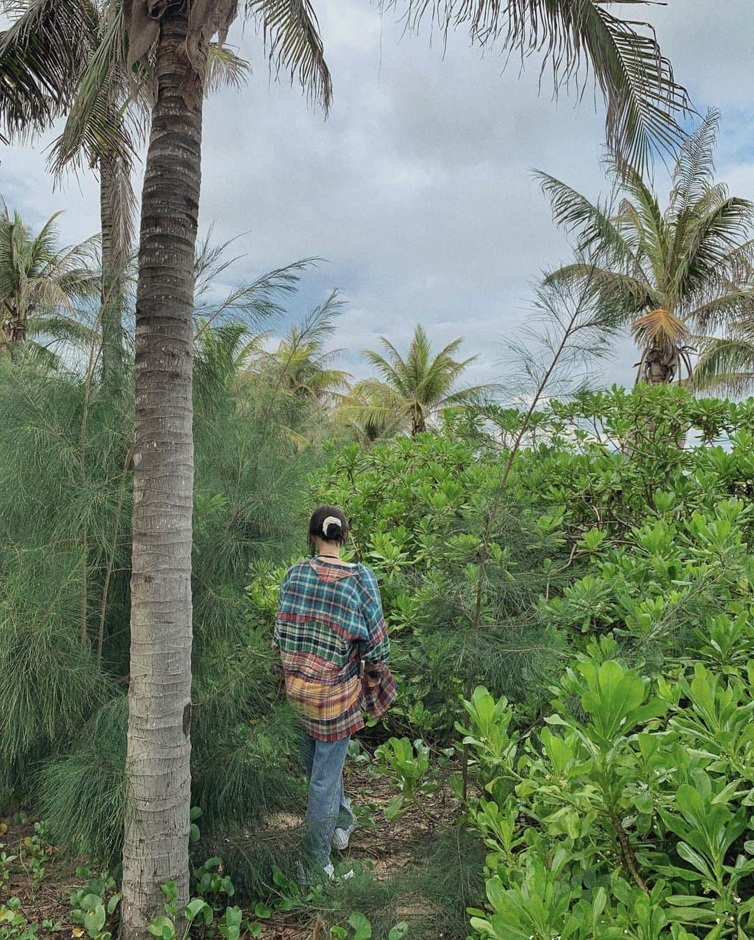 Nanaさんのインスタグラム写真 - (NanaInstagram)「+Jungle drums’ 🌴🤠」8月22日 23時04分 - nanaouyang