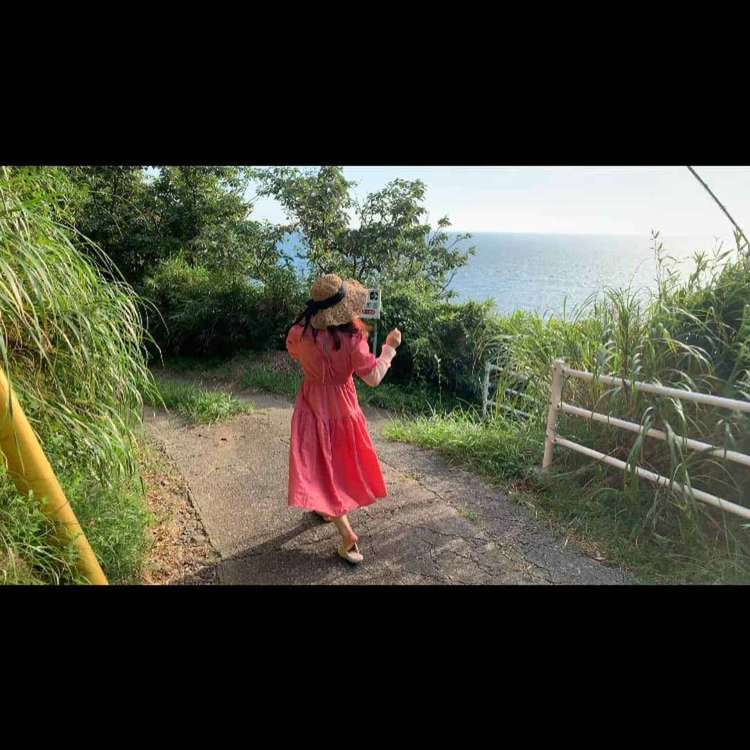 伊藤美誠さんのインスタグラム写真 - (伊藤美誠Instagram)「夏っ海っっ🏖🕶👒👗♡」8月22日 23時48分 - mima_ito