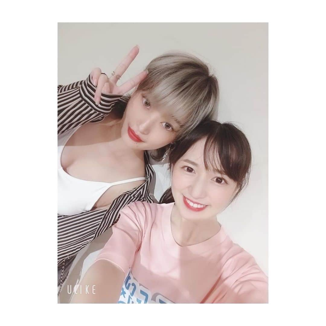 naokoさんのインスタグラム写真 - (naokoInstagram)「なこまいちゃ❤️ 電脳カプセルのCDが発売になりました！気になる方は是非連絡してください！サインします笑 . . .  . #撮影モデル #撮影依頼募集中 #透明感 #シルバーアッシュ #shorthair #サロンモデル  #フェミニン #白肌 #silveraccessory #ダークヘア #realitive #サロンモデル #ファッション #大人かわいい #アイメイク #ツヤ肌 #作品撮り #japanesegirl #ウルフヘア #tiffany #カメラマンさんと繋がりたい #ポートレートしま専科 #美容師さんと繋がりたい  #いいね返し #いいねした人全員フォローする #いいね返しは絶対 #followforfollowback #l4l #いいねした人で気になった人フォロー #fff」8月23日 0時25分 - nakochi_t