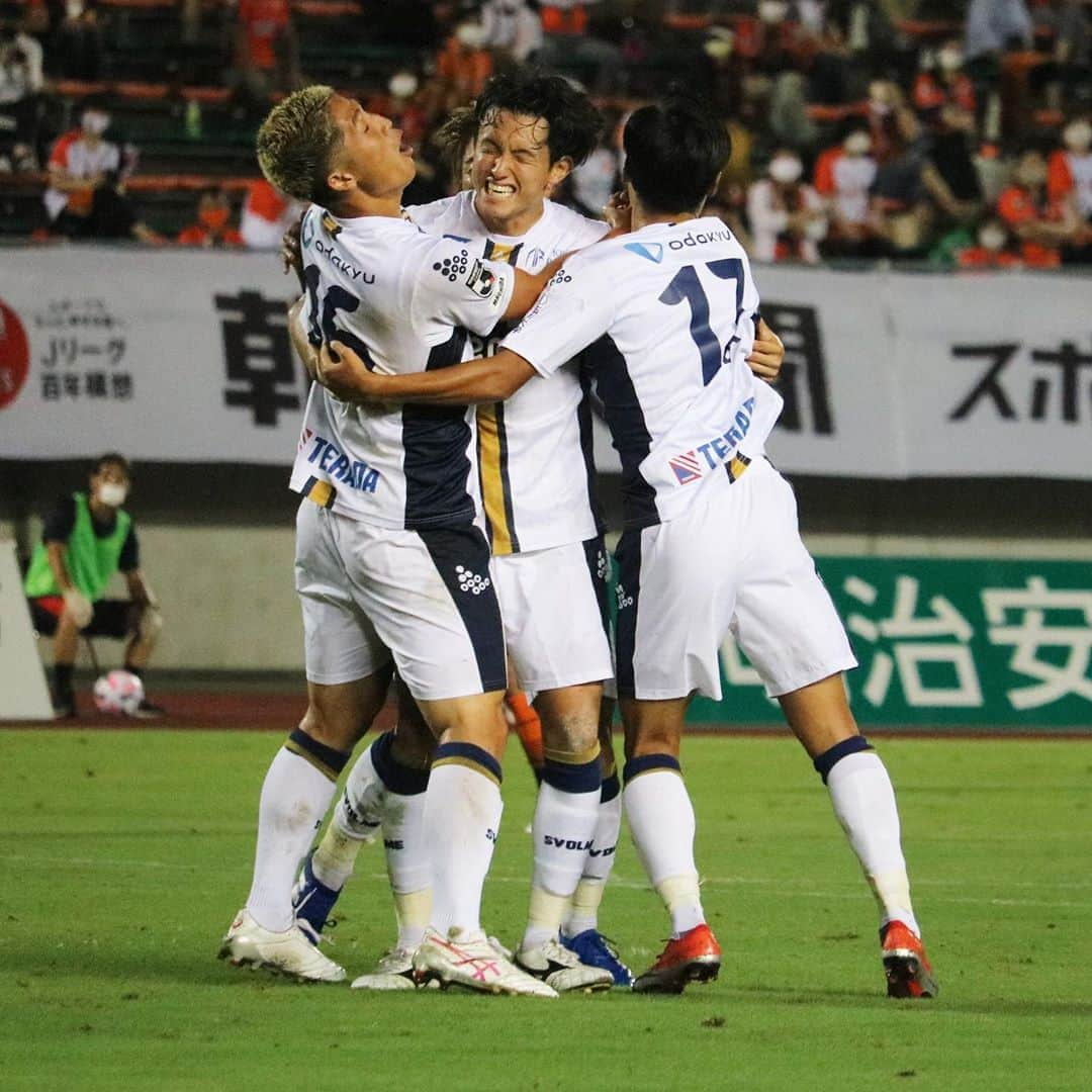 FC町田ゼルビアさんのインスタグラム写真 - (FC町田ゼルビアInstagram)「フォトギャラリー📸⚽️ ﻿ ◯ 町田 2 - 0 山口 ﻿ #平戸太貴  #秋元陽太 #吉尾海夏  #中島裕希 #水本裕貴 #ノリエガエリック  #岡田優希 #小田逸稀  ﻿ #FC町田ゼルビア #zelvia #Jリーグ #サッカー #スポーツ #soccer #football #JLeague #町田﻿ #維新みらいふスタジアム #Jデビュー #初出場 #メモリアル」8月23日 0時21分 - fcmachidazelvia