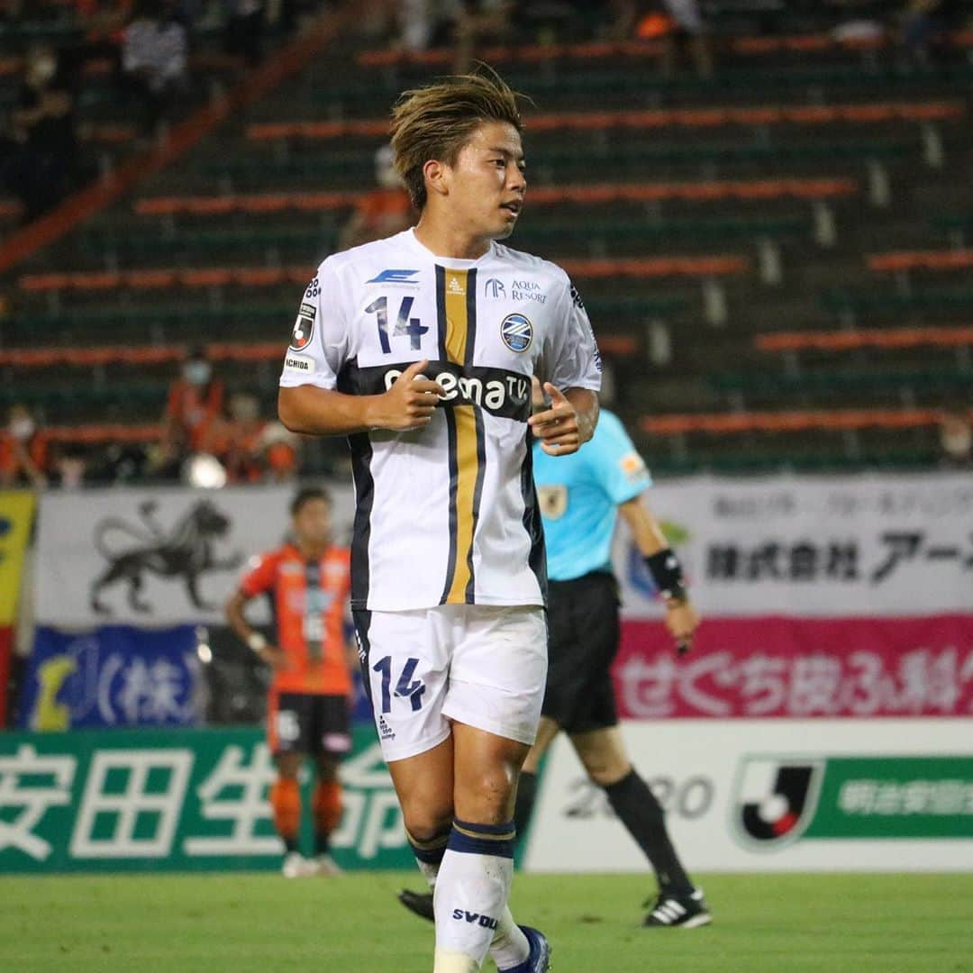 FC町田ゼルビアさんのインスタグラム写真 - (FC町田ゼルビアInstagram)「フォトギャラリー📸⚽️ ﻿ ◯ 町田 2 - 0 山口 ﻿ #平戸太貴  #秋元陽太 #吉尾海夏  #中島裕希 #水本裕貴 #ノリエガエリック  #岡田優希 #小田逸稀  ﻿ #FC町田ゼルビア #zelvia #Jリーグ #サッカー #スポーツ #soccer #football #JLeague #町田﻿ #維新みらいふスタジアム #Jデビュー #初出場 #メモリアル」8月23日 0時21分 - fcmachidazelvia