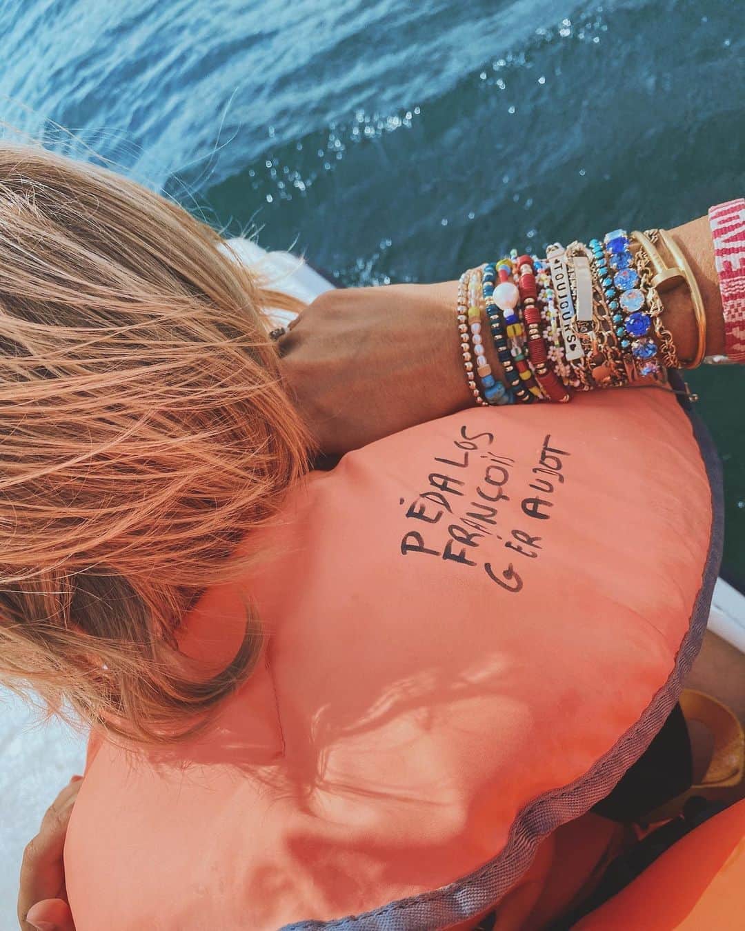 ダニジョーのインスタグラム：「Lost at sea 🇫🇷」