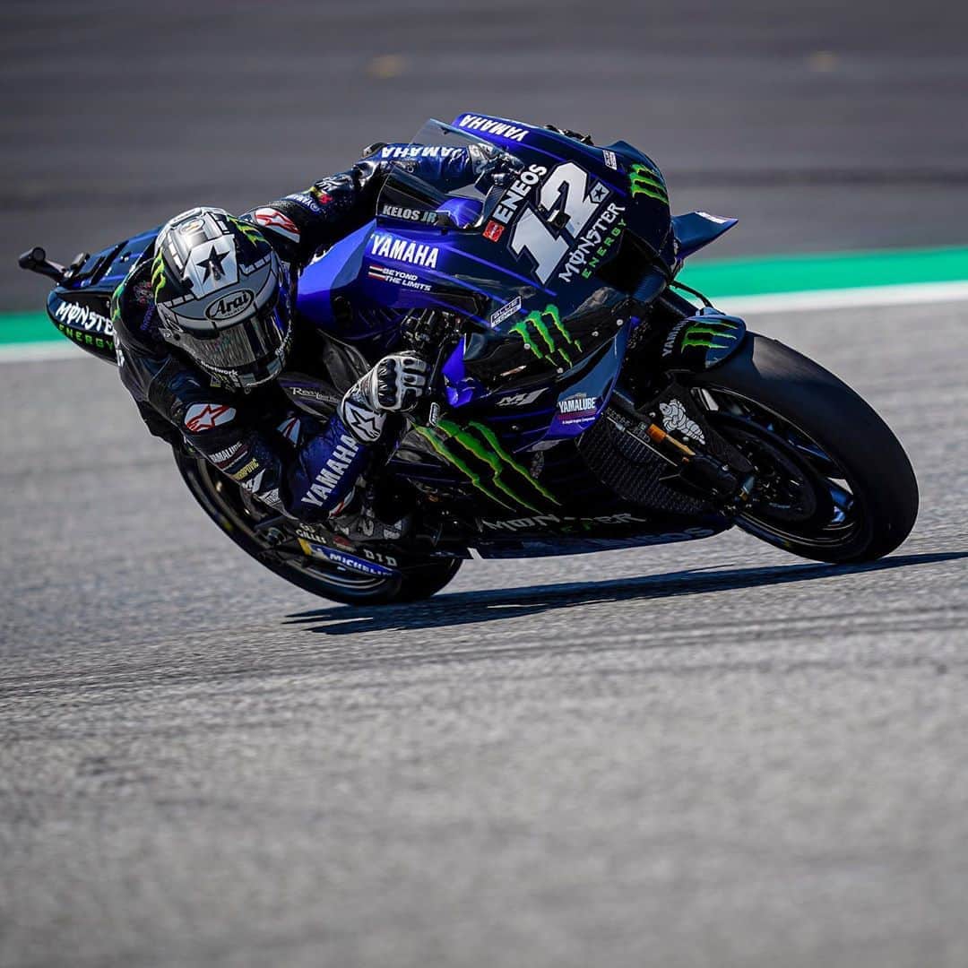 YamahaMotoGPさんのインスタグラム写真 - (YamahaMotoGPInstagram)「💬 @maverick12official, #AustrianGP Qualifying Result - P6:  "The second row on the grid is good, considering the track condition and the level of our rivals. But, anyway, tomorrow will be a tough race because most of the riders have the same rhythm. We need to overtake at the beginning and try to understand where we're faster."  #MonsterYamaha  #MotoGP」8月23日 1時46分 - yamahamotogp