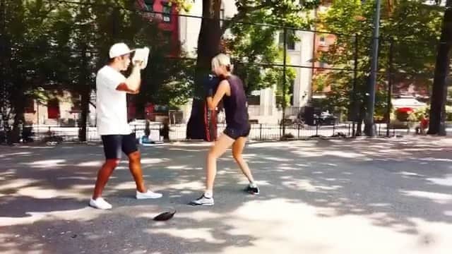 パク ・スジュのインスタグラム：「Training with @rotheshow in my neighborhood park. Now that I have a drone vid on my feed my social media bucket list is complete!」
