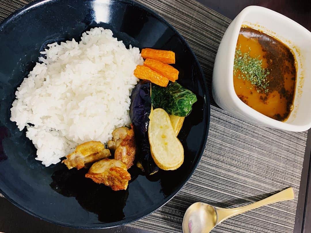のインスタグラム：「☆ パパ希望のスープカレー なかなか美味しかった‼️ 暑い日はやっぱカレーだね😋👍🏻 #スープカレー」