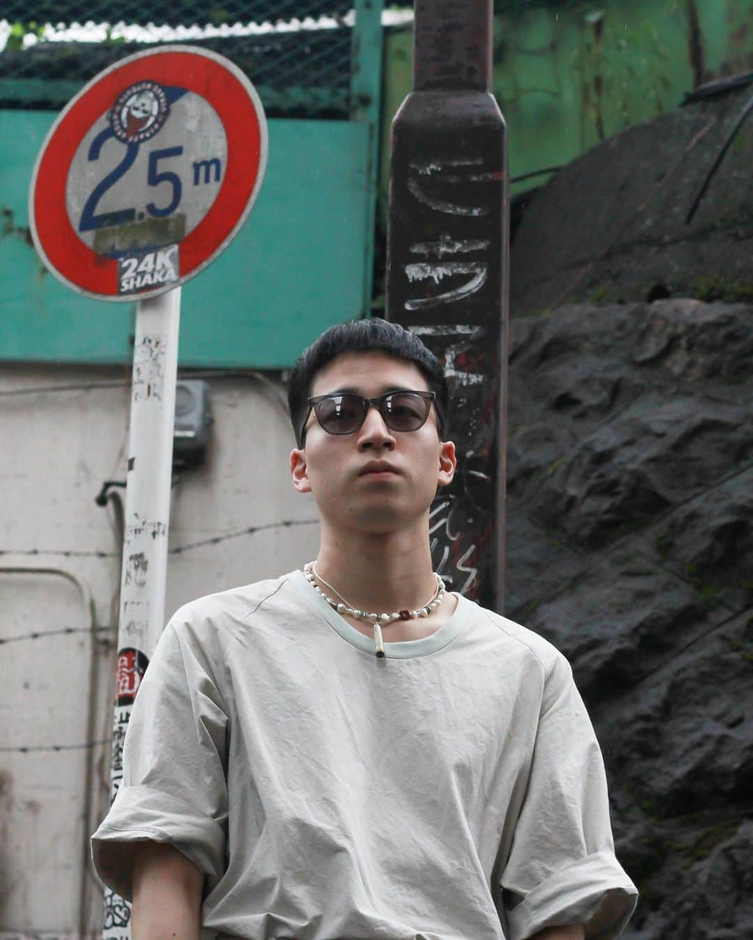 Fashionsnap.comさんのインスタグラム写真 - (Fashionsnap.comInstagram)「【#スナップ_fs】 Name 唐橋 遼 T-Shirt #RYU Pants #Badhiya Shoes #Clarks × #UNITEDARROWS Eyewear #TITMUS Necklace #JETPACKhomme  #fashionsnap #fashionsnap_men」8月23日 12時22分 - fashionsnapcom