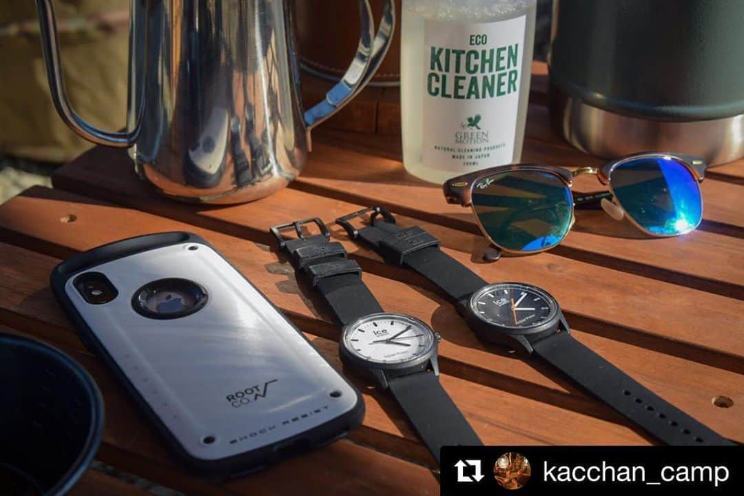 のインスタグラム：「. @kacchan_camp 様、ご愛用ありがとうございます。  Repost from @kacchan_camp . . . . . シンプルなデザインにシリコンバンドで軽量。 防水なのでアウトドアでも活躍してくれるicewatch。 . . . さらに太陽光はもちろん 室内の蛍光灯でも充電できる優れもの。 . . . rootcoのスマホケースとの相性も抜群です⌚️ . . . . . #アウトドア #アウトドア好き #outdoor #camp #キャンプ #キャンプギア  #キャンプ好き #カメラ好き #夏キャンプ #キャンプ初心者 #腕時計くら部 #ペアウォッチ #エコキッチンクリーナー #キャンプ女子　 #腕時計 #ファッション #rootco #watch  #camphack取材 #ソトシル掲載希望  #excamp #ギアスト #campic掲載  #hinataoutdoor #ギアスト #オシャキャン掲載希望  #カメラ好きな人と繋がりたい  #アウトドア好きな人と繋がりたい  #キャンプ好きな人と繋がりたい　 #プラド #プラドでキャンプ」