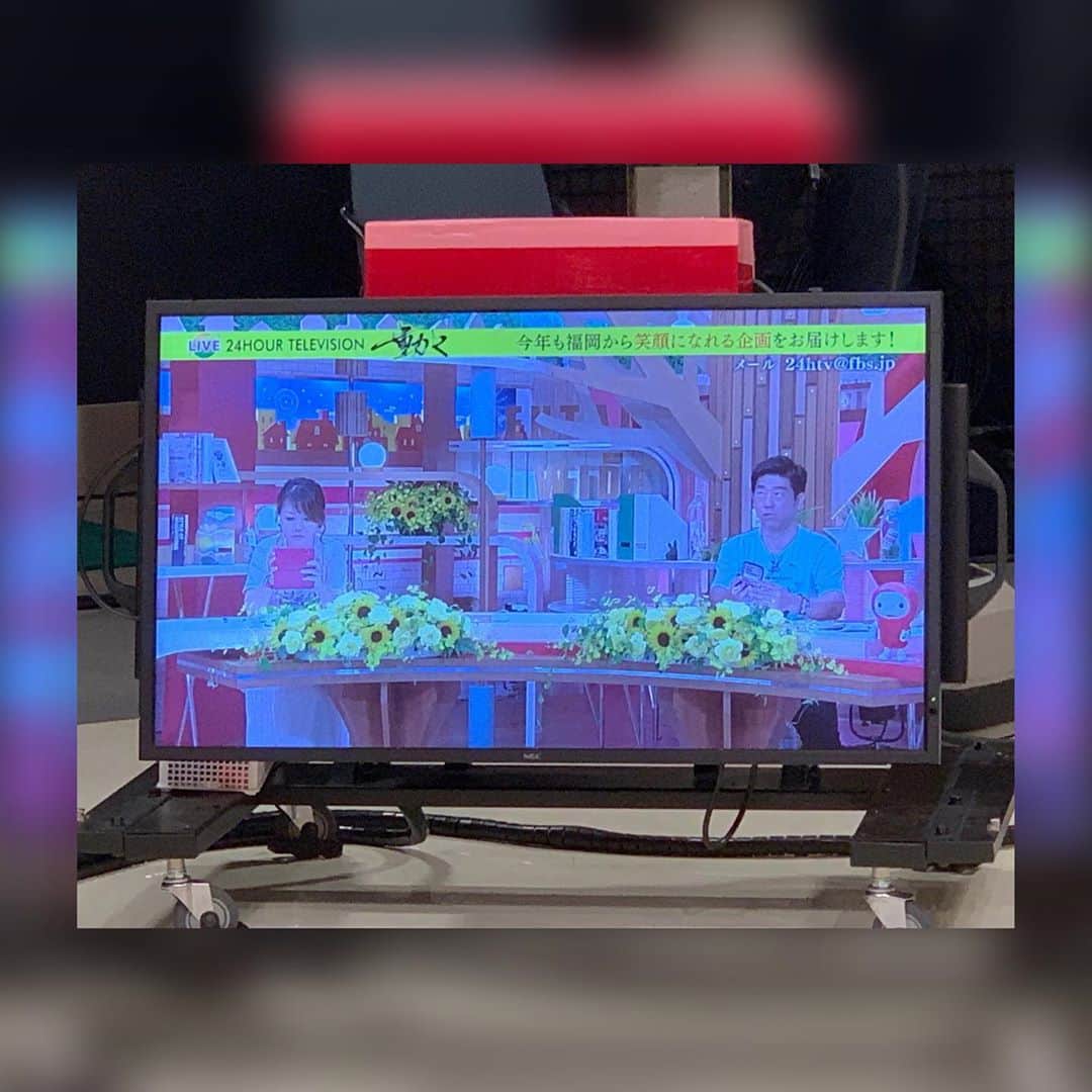中澤裕子のインスタグラム：「📺📺 今年の２４時間テレビin福岡は スタジオからお送りしています。  福岡に来てからずっと 出させて頂きありがとうございます。  今年も原口あきまささんと ご一緒です。 原口さんとの共演は 一番安心します☺️  #２４時間テレビ #動く #FBS #福岡  #原口あきまさ さん #ゆめんた」