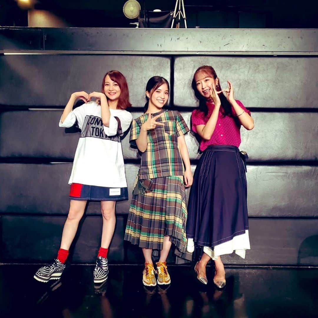 仮谷せいらのインスタグラム：「昨日は　#はるかりまあこ  LIVEありがとうございました✨✨ 楽しんで頂けましたでしょうか？ 久しぶりのLIVEが大好きな2人と、 大好きな代官山LOOPで本当に良かったです🥺  LIVEではいつも、 セットリストにその日の気持ちを込めています🥰 誰か載せてくれてるかな、笑 サーチして見てくださいな👀✨  #はるちゃんまあこちゃん逆だな #まあこかりはる 笑」