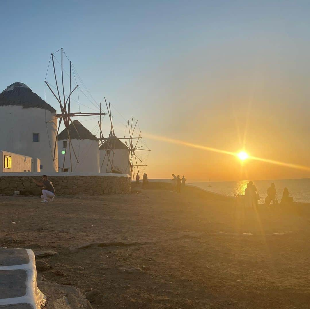 ロッティ・モスさんのインスタグラム写真 - (ロッティ・モスInstagram)「Mykonos ‘20」8月23日 4時55分 - lottiemossxo