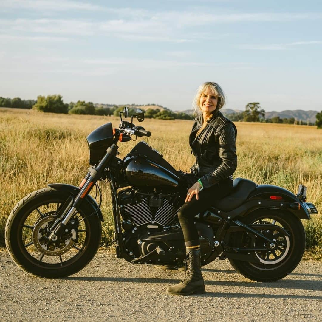 Harley-Davidsonさんのインスタグラム写真 - (Harley-DavidsonInstagram)「Join us in celebrating International Female Ride Day. Happy ride day to all of our female riders! Post your stories, tag us and we'll share.  #InternationalFemaleRideDay #IFRD #HarleyDavidson」8月23日 5時00分 - harleydavidson