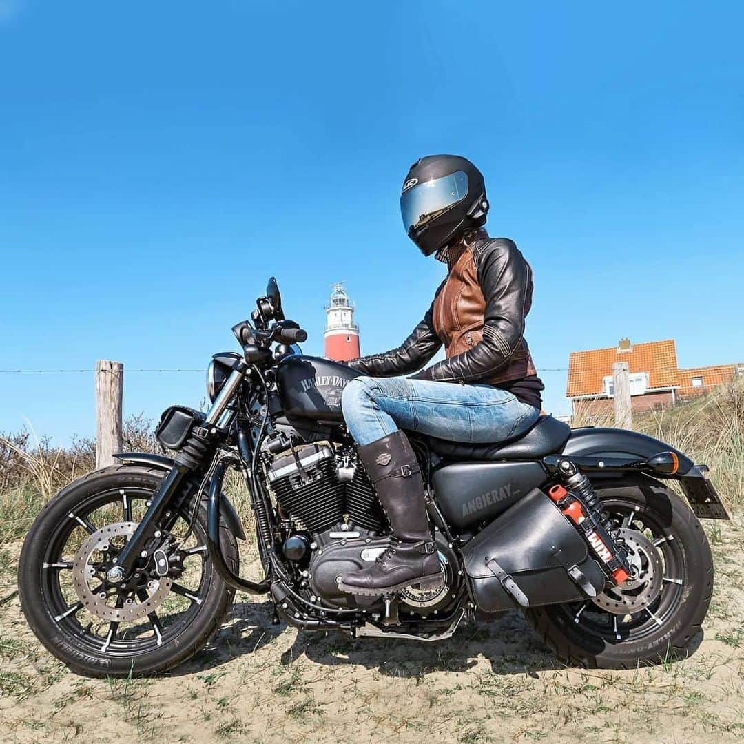 Harley-Davidsonさんのインスタグラム写真 - (Harley-DavidsonInstagram)「Join us in celebrating International Female Ride Day. Happy ride day to all of our female riders! Post your stories, tag us and we'll share.  #InternationalFemaleRideDay #IFRD #HarleyDavidson」8月23日 5時00分 - harleydavidson