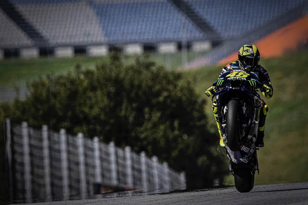 バレンティーノ・ロッシのインスタグラム：「Red Bull Ring,Austria Saturday,official practice 📸 @falex79 @gigisoldano」