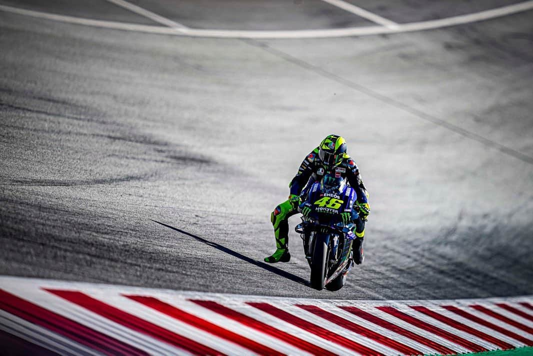 バレンティーノ・ロッシさんのインスタグラム写真 - (バレンティーノ・ロッシInstagram)「Red Bull Ring,Austria Saturday,official practice 📸 @falex79 @gigisoldano」8月23日 6時48分 - valeyellow46