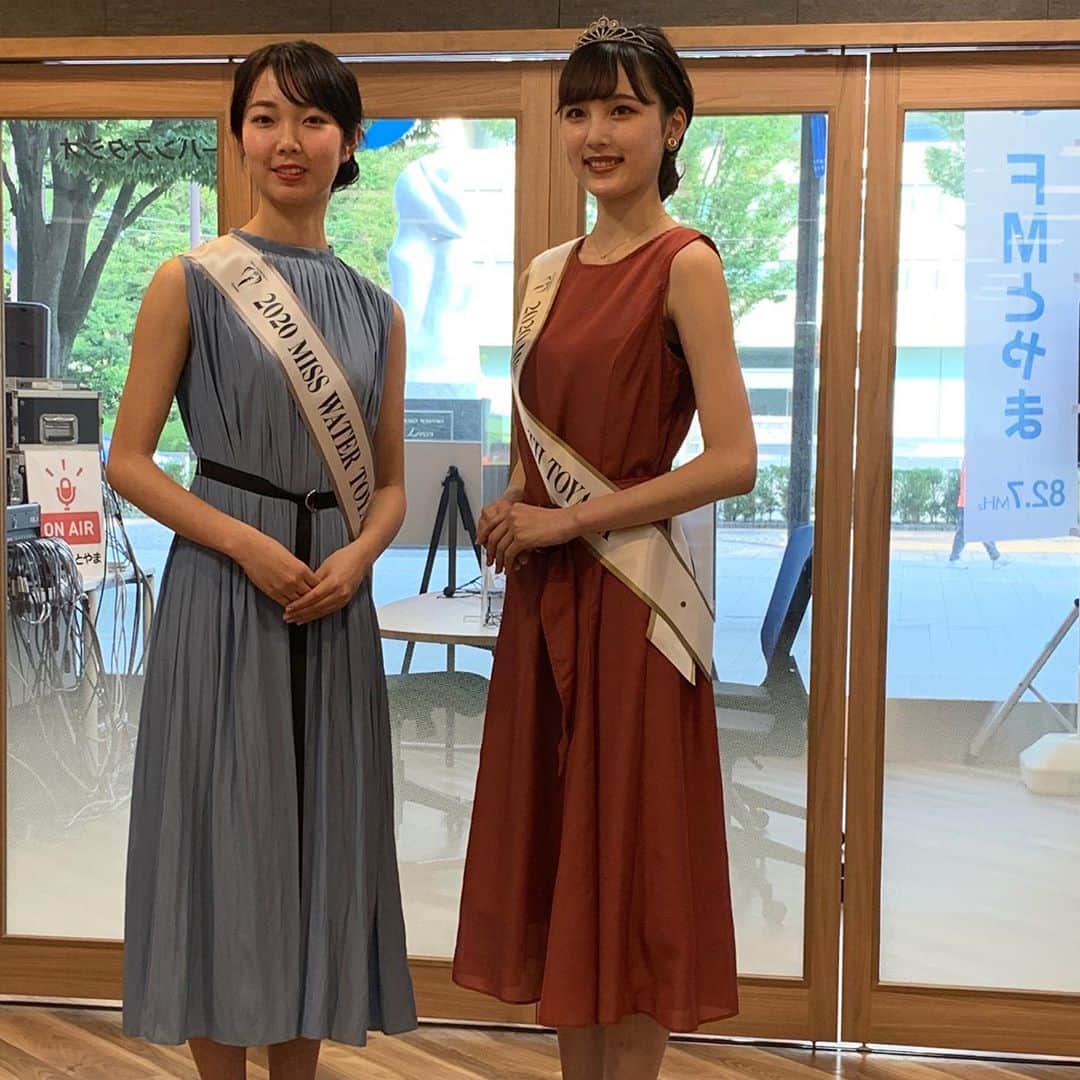 のインスタグラム：「👑速報👑 2020ミスアースジャパン富山大会表彰式が8月22日. 富山市のアーバンオルチャ、アーバンスタジオで開催されました。.  ミスアース富山代表　中村瑞生（アドバンス社）※写真右.  ミスエアー　河合紫乃（車椅子フェンシング日本代表　アドバンス社）※オンライン出席.  ミスウォーター　尾島那歩さん. の3名が受賞！ 富山代表の中村瑞生は、9月開催の日本大会に出場します。.  今後、地球環境について学び、活動し、発信していきます！. 続報またお知らせいたします。.  主催 2020ミスアースジャパン富山大会実行委員会. 後援 北日本新聞社 富山テレビ放送 FMとやま. 衣装協賛 大和富山店. #ジャスグリッティ #リュクスヒルズ.  #ミスアースジャパン #富山 #富山大会 #アドバンス社 #モデル #SDGs」