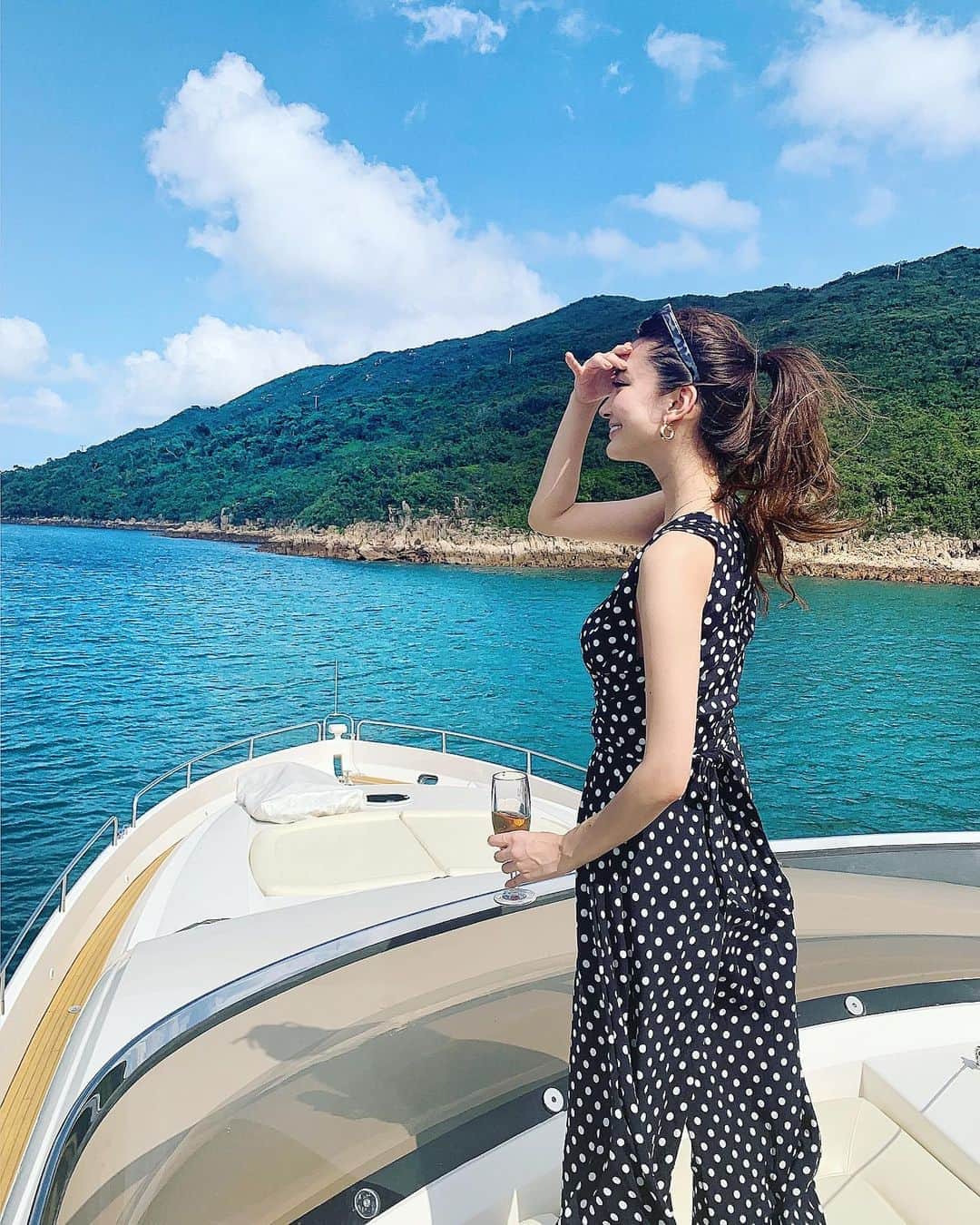 のインスタグラム：「#里海 #satoumi 🌊 という場所にいつか行ってみたいです✨ ロゼが好き🥰」