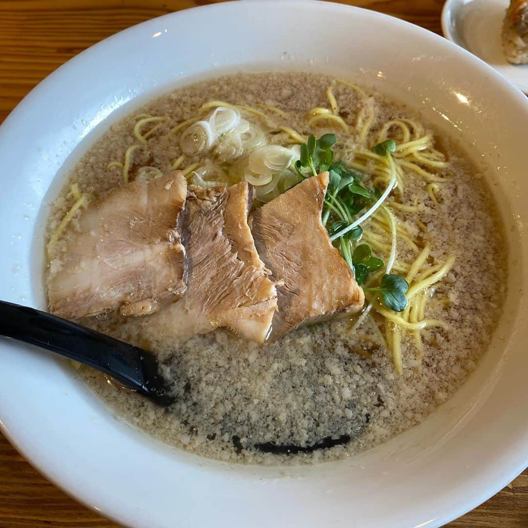 栗田善太郎のグルメインスタ