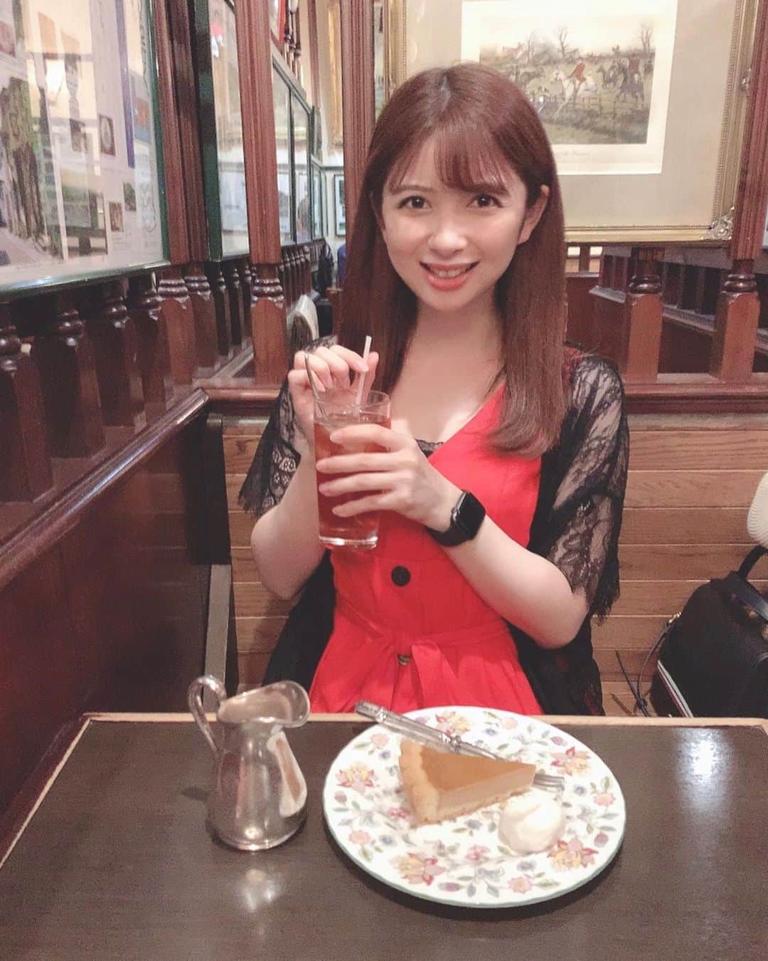 綾瀬麗奈のグルメインスタ