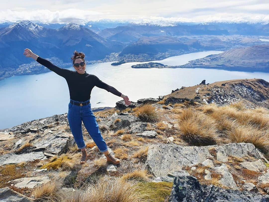 Sophie Pascoeさんのインスタグラム写真 - (Sophie PascoeInstagram)「Flight mode 🚁  #queenstown #weekendvibes」8月23日 15時29分 - sophpascoe1