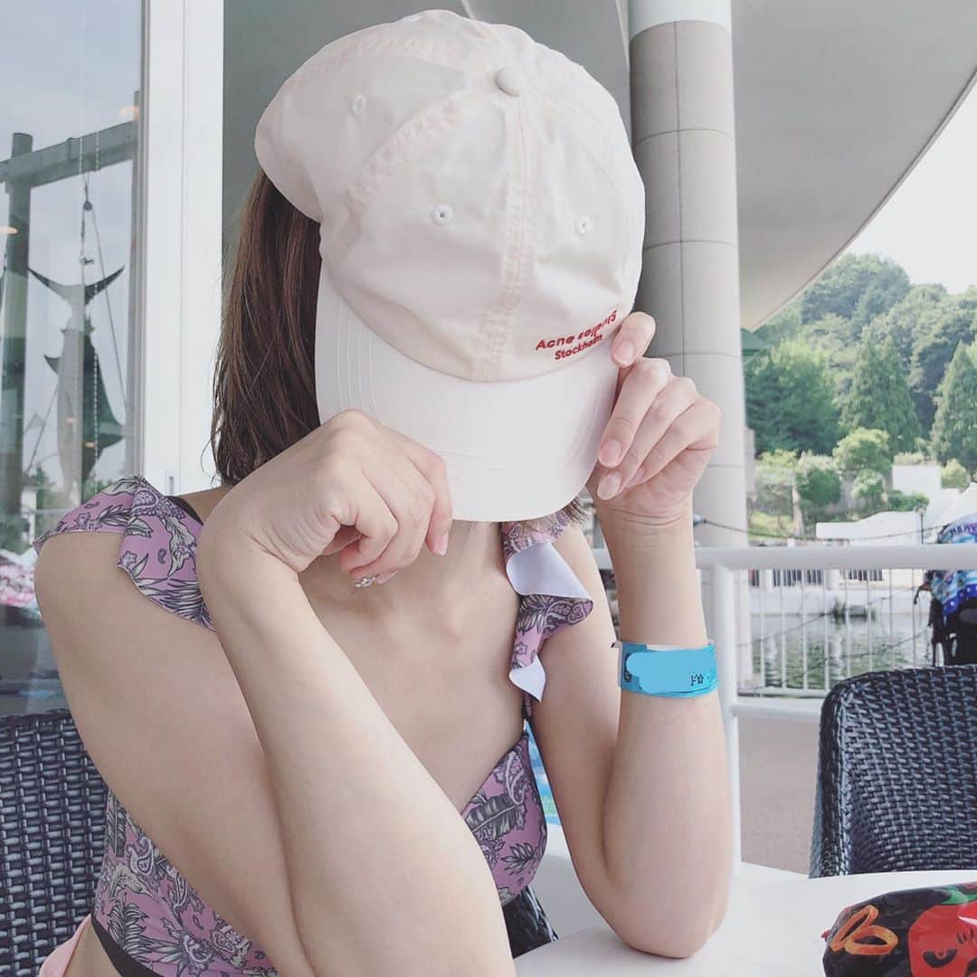 のインスタグラム：「summer🍉 #水着#キャップ#夏」