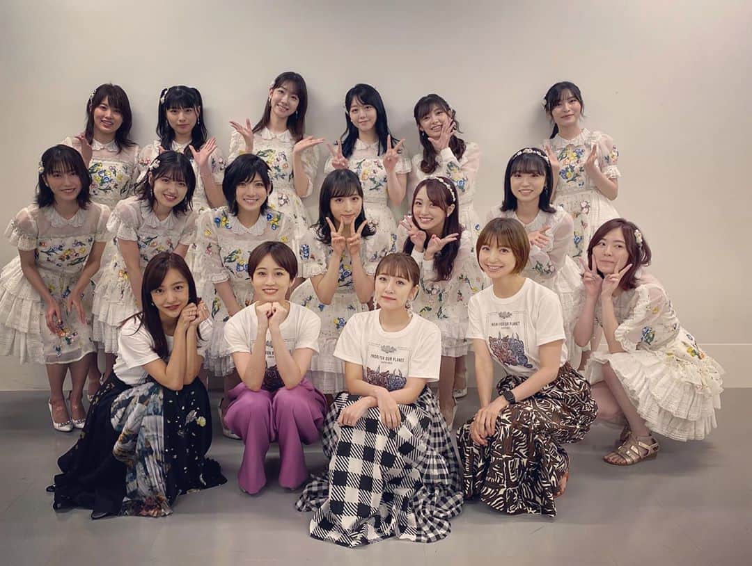 篠田麻里子さんのインスタグラム写真 - (篠田麻里子Instagram)「【離れていても】聞いてくださりありがとうございました😊最後コメントで 「AKB48の皆んなと」って言いたかったのに 「AKB48の皆さんと」って言ってしまって急に距離感w離れたけど、😂 【離れていても】心は一つです♡ ありがとうございました😊  衣装 @maisonspecial_womens_shop」8月23日 17時00分 - shinodamariko3