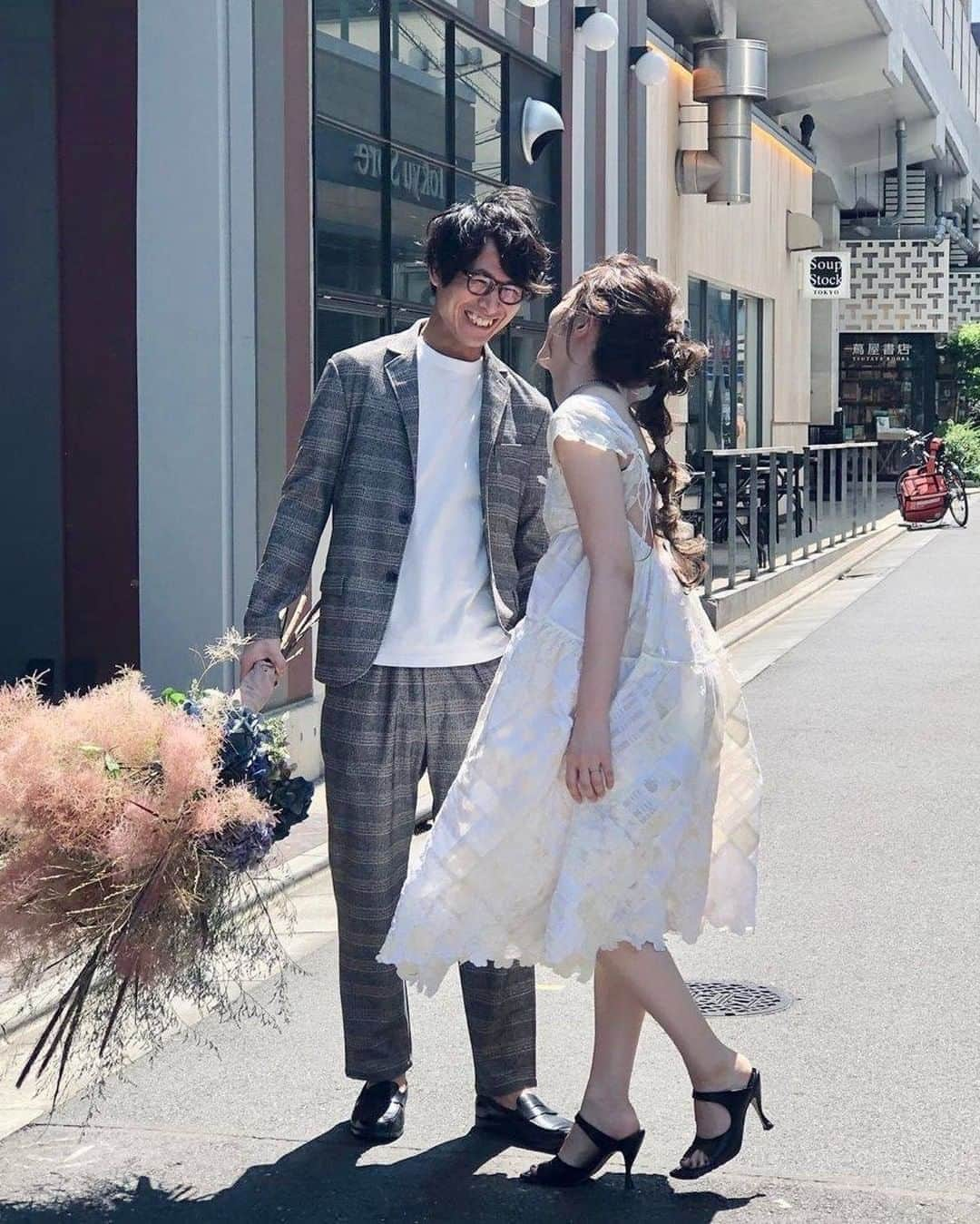 プレ花嫁の結婚式準備サイト farny 【ファーニー】のインスタグラム