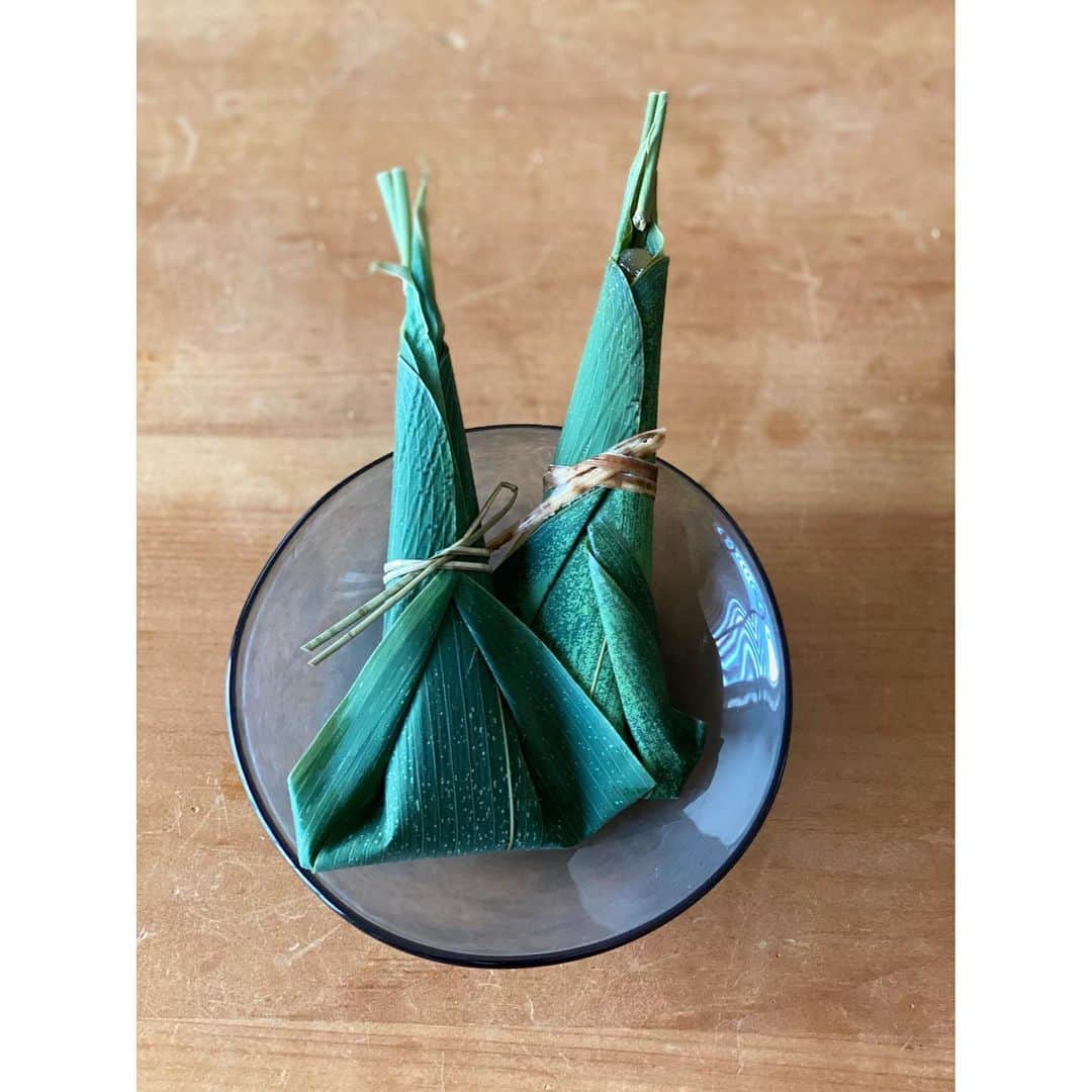 新井麻希さんのインスタグラム写真 - (新井麻希Instagram)「* 希水も美味しいけど、やっぱ西湖！ 涼しいねー🎐 * #和久傳 #西湖 #れんこん菓子 #希水 #ささのか菓子」8月23日 17時14分 - makiarai58