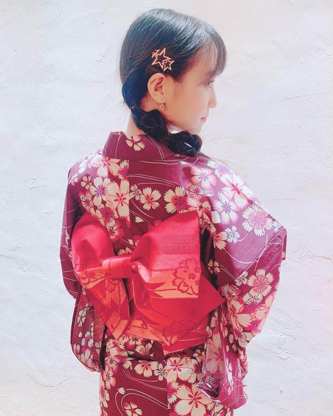 田﨑あさひさんのインスタグラム写真 - (田﨑あさひInstagram)「・ ・  昨日のオフショット👘💖 今年初の浴衣🍒👀✨  #ビタスイ #ビタイベ #田﨑あさひ #浴衣 #夏 #Summer #👘 #帯」8月23日 18時10分 - asahitasaki
