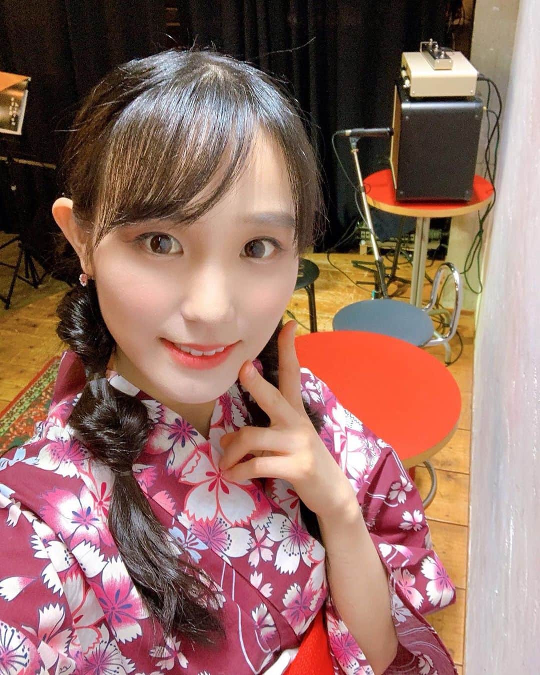田﨑あさひさんのインスタグラム写真 - (田﨑あさひInstagram)「・ ・  昨日のオフショット👘💖 今年初の浴衣🍒👀✨  #ビタスイ #ビタイベ #田﨑あさひ #浴衣 #夏 #Summer #👘 #帯」8月23日 18時10分 - asahitasaki
