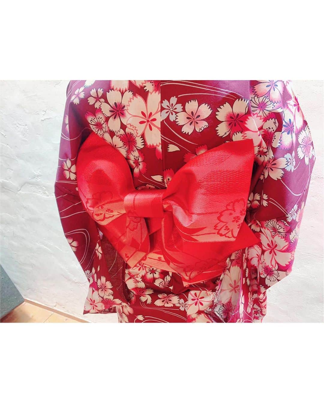 田﨑あさひさんのインスタグラム写真 - (田﨑あさひInstagram)「・ ・  昨日のオフショット👘💖 今年初の浴衣🍒👀✨  #ビタスイ #ビタイベ #田﨑あさひ #浴衣 #夏 #Summer #👘 #帯」8月23日 18時10分 - asahitasaki