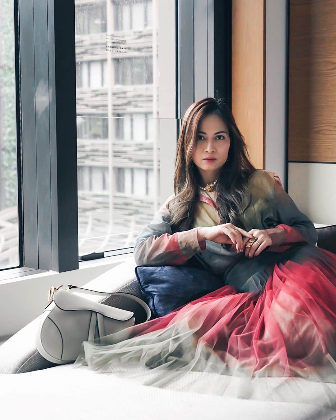 Ruby Kwanのインスタグラム：「MOOD ☕️🌿Have a lovely Sunday.  @Dior #Dior #mariagraziachiuri #rougecloset」