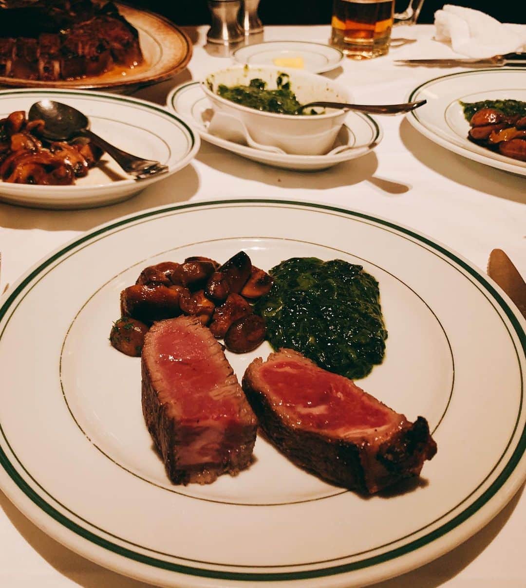端田三奈未さんのインスタグラム写真 - (端田三奈未Instagram)「🐮﻿🎉 the beginning of another wonderful year.  ﻿ ﻿ ﻿ ﻿ ﻿ ﻿ ﻿ ﻿ ﻿ ﻿ ﻿ ﻿ ﻿ ﻿ ﻿ ﻿ ﻿ #ウルフギャングステーキハウス #wolfgang #ウルフギャング #ウルフギャング六本木 #usビーフ #お肉好きな人と繋がりたい #肉女子 #お肉好きと繋がりたい #ステーキ好き #グルメスタグラム #思い出グラム #思い出投稿 #tborn #tボーンステーキ #tbornsteak #六本木グルメ #港区ディナー #롯폰기 #저녁메뉴 #고기맛집 #생일파티」8月23日 19時22分 - scr_mi