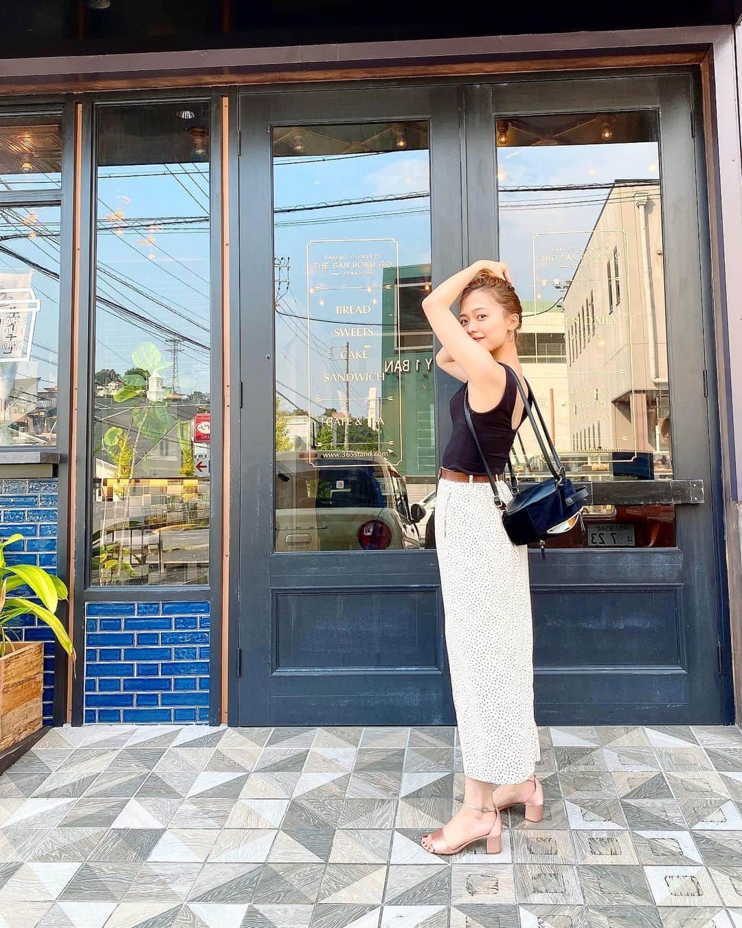 苅谷なつみさんのインスタグラム写真 - (苅谷なつみInstagram)「Holiday☕️💕 . #カフェ #ファッション #cafe #fashion #日進カフェ」8月23日 19時44分 - natsumi_kariya