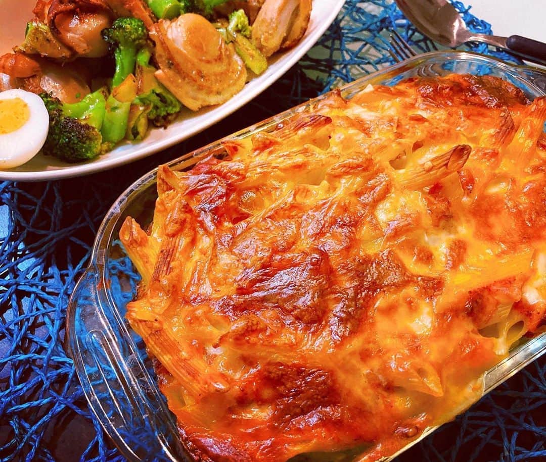 のインスタグラム：「ザラニアおかわりー👧🏻 って敢えて直したくない😍😂  #ザラニア  #ラザニア  #ペンネラザニア  #cookingram #cheesepenne」