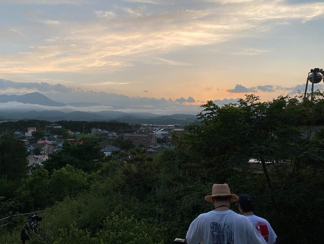 チョン・ユミさんのインスタグラム写真 - (チョン・ユミInstagram)「⛱」8月23日 20時23分 - _jungyumi