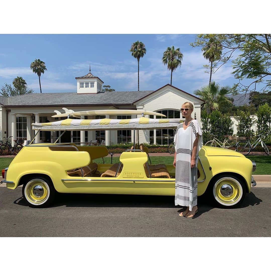 エリン フェザーストンのインスタグラム：「A little birthday getaway to Montecito with my ❤️@gabrielsaporta」