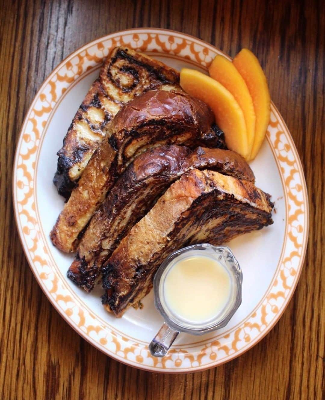 Food & Wineさんのインスタグラム写真 - (Food & WineInstagram)「French toast is always the right move, especially when it's Thai tea babka French toast. 📷: Assistant Editor @ninafriend」8月23日 23時00分 - foodandwine
