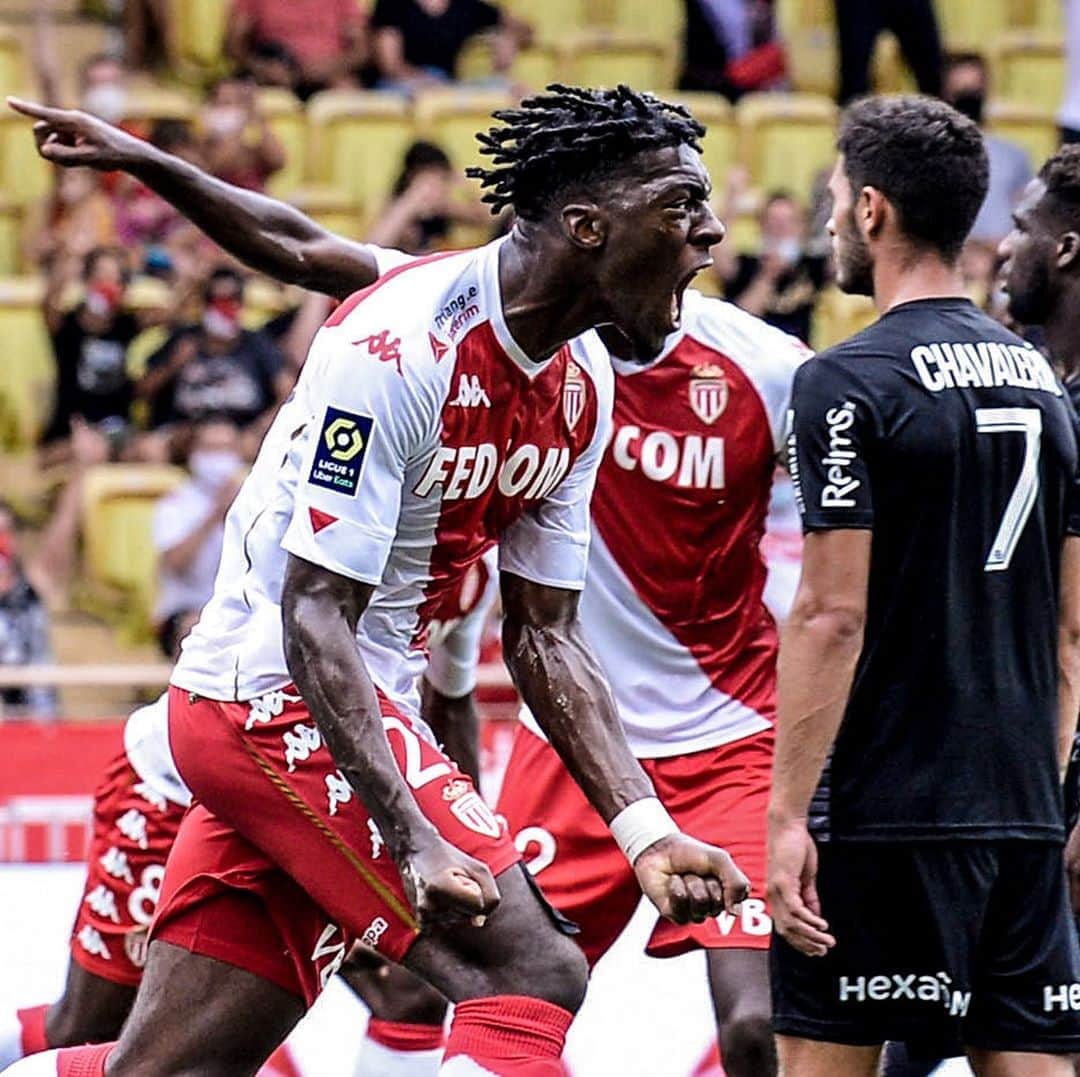 リーグ・アンさんのインスタグラム写真 - (リーグ・アンInstagram)「🌟 Une belle rencontre de @ligue1ubereats avec 4 buts à la clef ! . @asmonaco 🆚 @stadedereims (2-2) . A great match in @ligue1ubereats with four goals in the end. . #Ligue1UberEats #Monaco #ASM #SDR #Reims」8月23日 23時24分 - ligue1ubereats