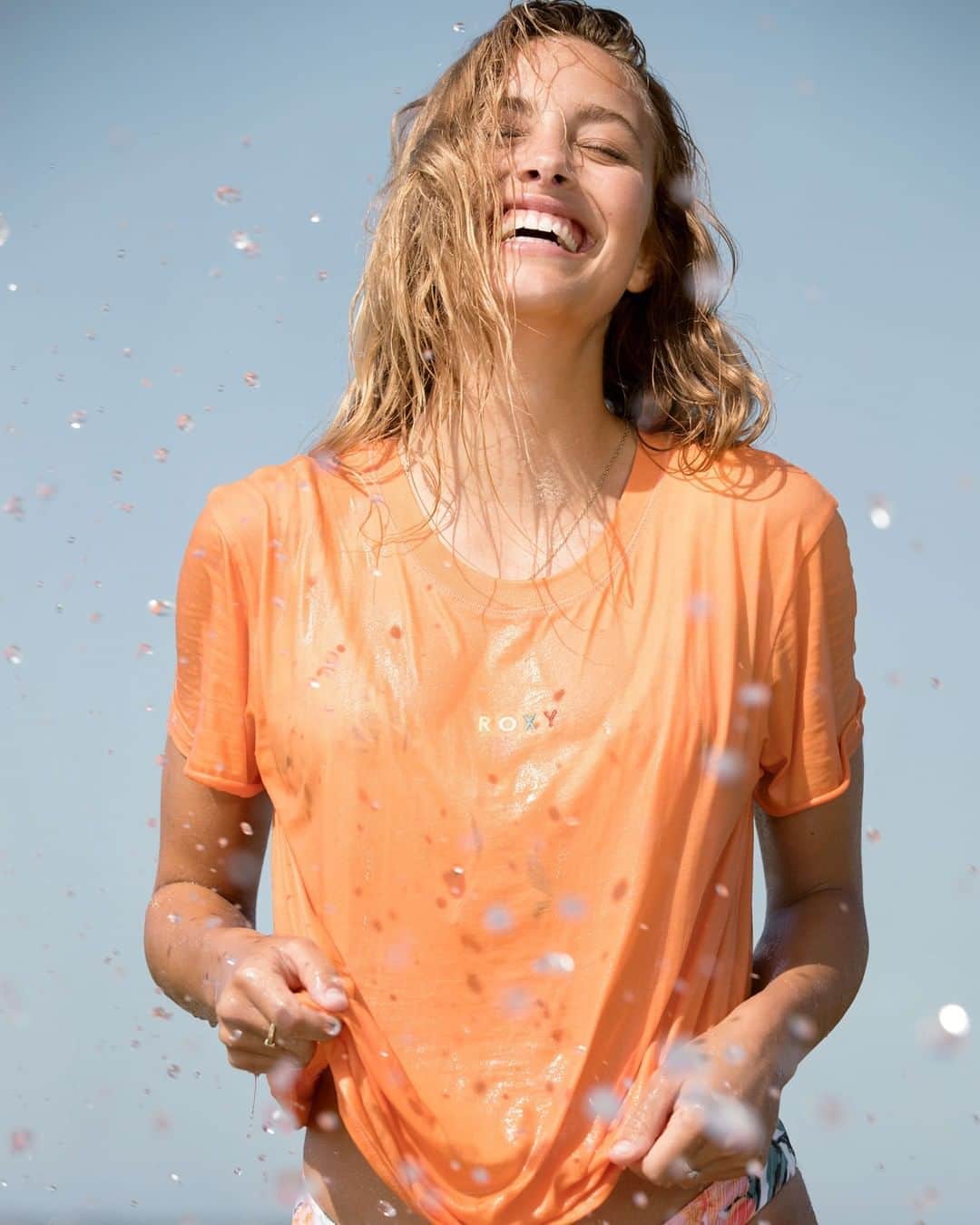 のインスタグラム：「Cooling off in the Surfing In Rhythm Tee」