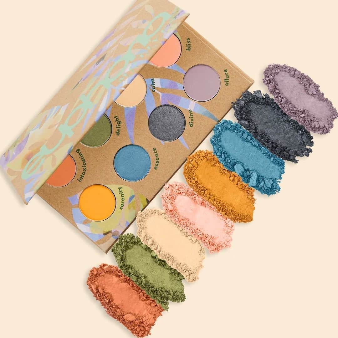 Motives Cosmeticsさんのインスタグラム写真 - (Motives CosmeticsInstagram)「The Euphoria Palette is packed with eight soft, alluring shades that blend naturally for effortless looks. Which shade are you most excited to play with? 💗💜💙💚🧡💛 Intoxicating: a dusty red clay Delight: a shimmery sage green Calm: a neutral ivory shimmer Bliss: a light apricot matte Serenity: a warm mustard matte Essence: a shimmery blue metallic Divine: a shimmery gunmetal Allure: a dusty wisteria purple  Tap to SHOP! . . . . . #motivescosmetics #motives #makeup #beauty #makeupartist #mua #girlboss #entrepreneur #beyourownboss #everydaymakeup #naturalmakeup #everydaybeauty #beautywithbenefits #beautyexperts #euphoria #euporiamakeup #euphoriaeyeshadow #euphoriablush」8月24日 0時00分 - motivescosmetics
