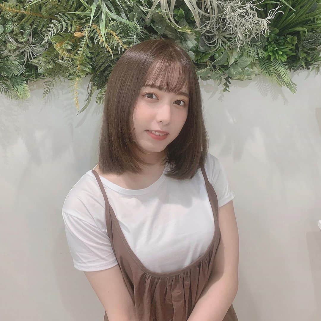 前田美里のインスタグラム：「#regenlab さんにて トゥルトゥルになってきました。  《#水素抗酸化トリートメント 》がほんとに凄くて  髪の毛が生き返りました👼 . . #美容院 #サロン #ヘアースタイル  #水素トリートメント #トリートメント #美容室 #シャンプー #サラサラヘアー #カラー  #サロンモデル #ヘアーカラー #ヘアーアレンジ #hairstyle #haircolor #treatment #follow #followme #좋아요 #팔로우미 #팔로미 #오오티디」