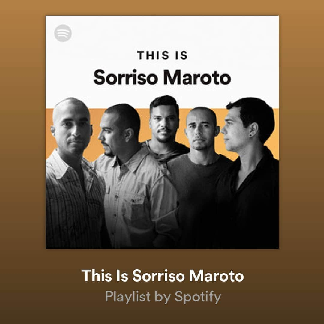 Sorriso Marotoさんのインスタグラム写真 - (Sorriso MarotoInstagram)「Que tal um pagodinho no domingão? 😃 Corre pra curtir nossa #ThisIs no @spotifybrasil 😉 #SorrisoMaroto」8月24日 0時11分 - sorrisomaroto