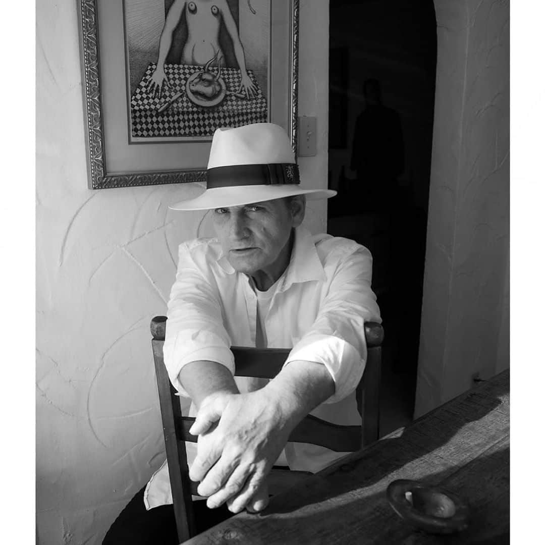 フィリップトレーシーさんのインスタグラム写真 - (フィリップトレーシーInstagram)「My very good friend, the Legendary Joe Dallessandro in his Philip Treacy hat today!  Photo by Mila Reynaud.」8月24日 1時30分 - philiptreacy