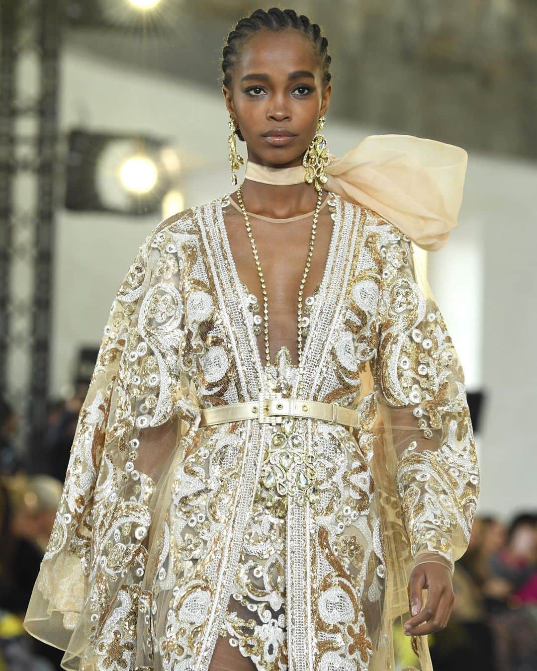 Fashion Weekのインスタグラム：「Sheer elegance 💕 A design from @eliesaabworld's January 2020 #PFW couture collection. Photo by @gettyimages」