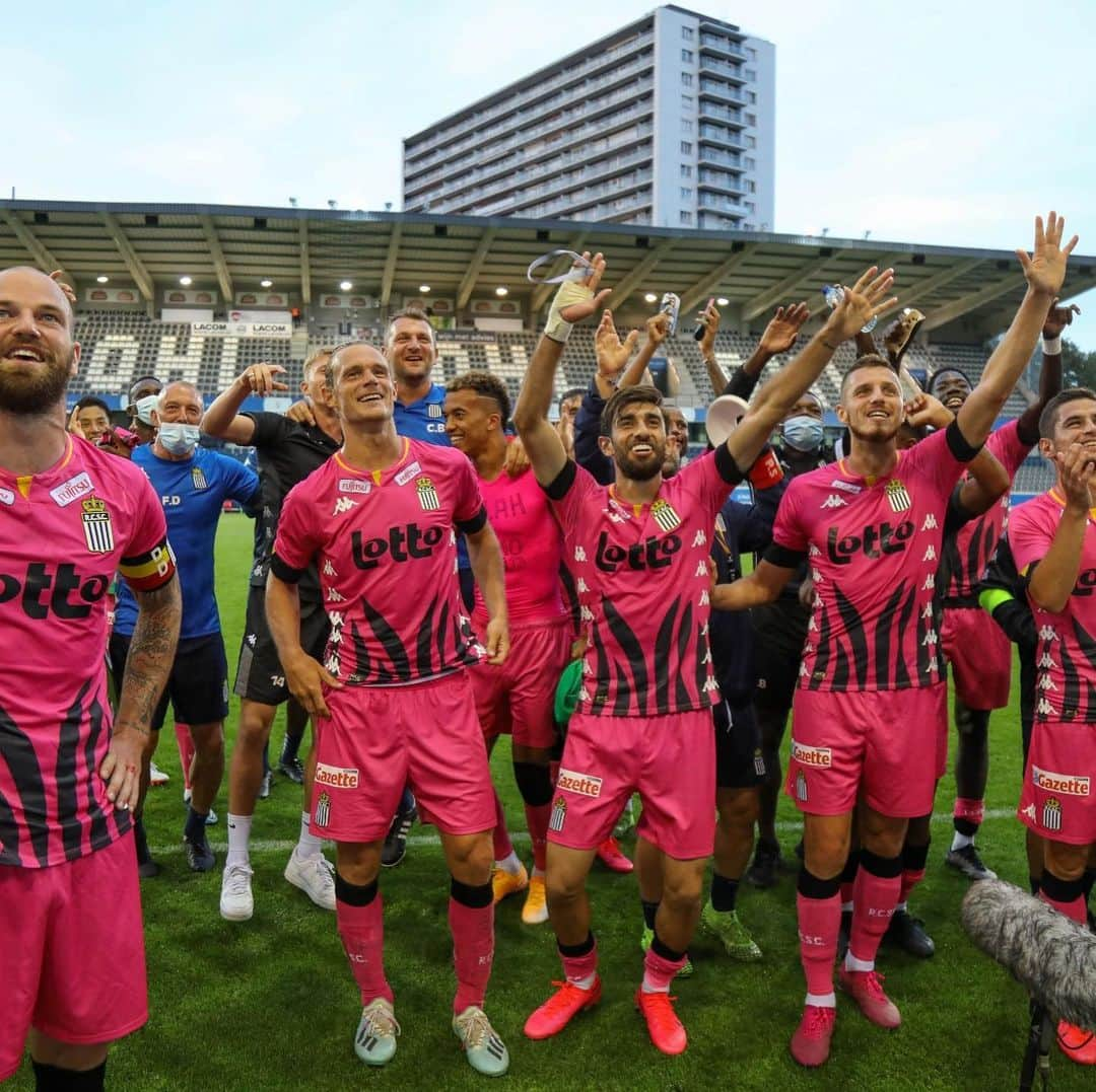 森岡亮太さんのインスタグラム写真 - (森岡亮太Instagram)「・ Another 3 points 💪 ・ 開幕3連勝！ ・ ・ #rcsc #jupilerproleague  #belgium」8月24日 17時16分 - ryota_morioka