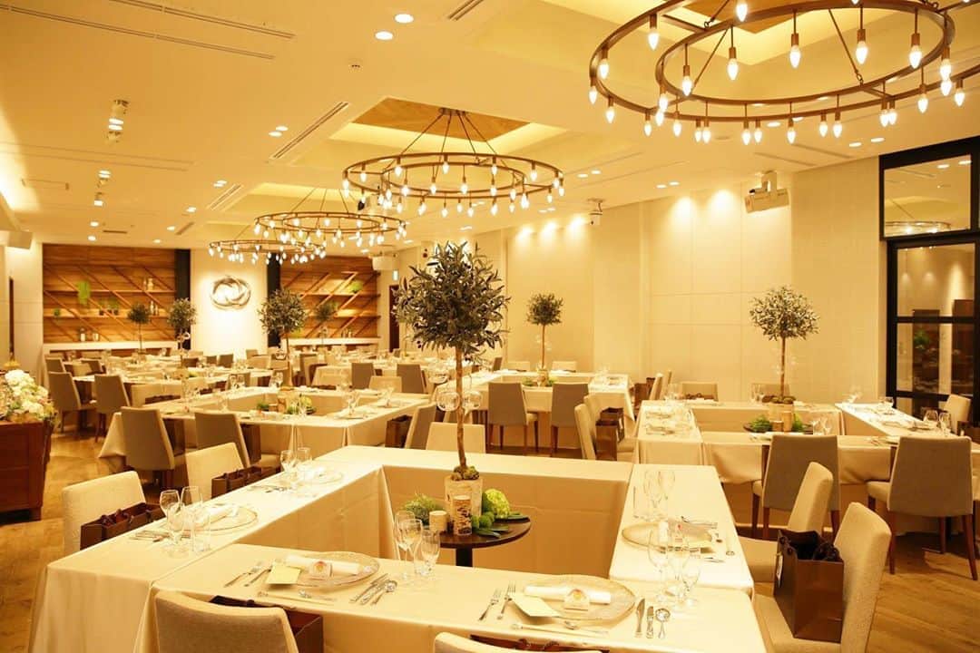 RIVIERA WEDDING　リビエラ ウェディング　公式のグルメインスタ