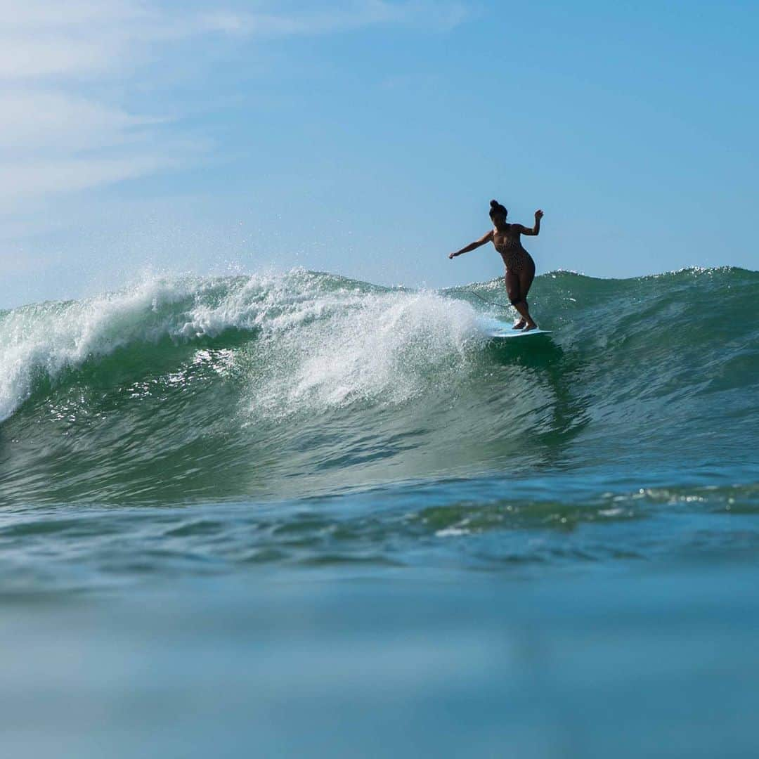 BILLABONG WOMENSさんのインスタグラム写真 - (BILLABONG WOMENSInstagram)「A daily ritual for @natsumitaoka #KnowTheFeeling」8月24日 9時01分 - billabongwomens