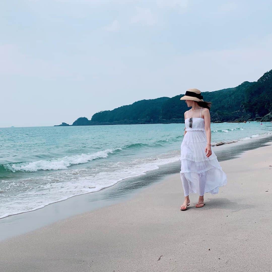Sonoko Suzukiさんのインスタグラム写真 - (Sonoko SuzukiInstagram)「海散歩、気持ちよかった！ なんか夏が終わりますね…8月最後の1週間。 今週も頑張りましょう🔥  #私の夏休み #shimoda #summervacation #そのことりっぷ #2020」8月24日 9時32分 - _sonnie.co_