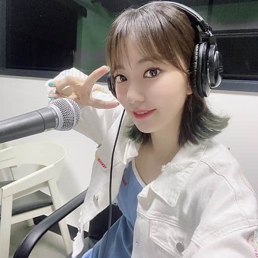 のインスタグラム：「… #hkt48 #IZONE #아이즈원 #アイズワン  #sakura #宮脇咲良 #미야와키사쿠라 #さくら #今夜咲良の木の下で #さくのき  #bayfm」