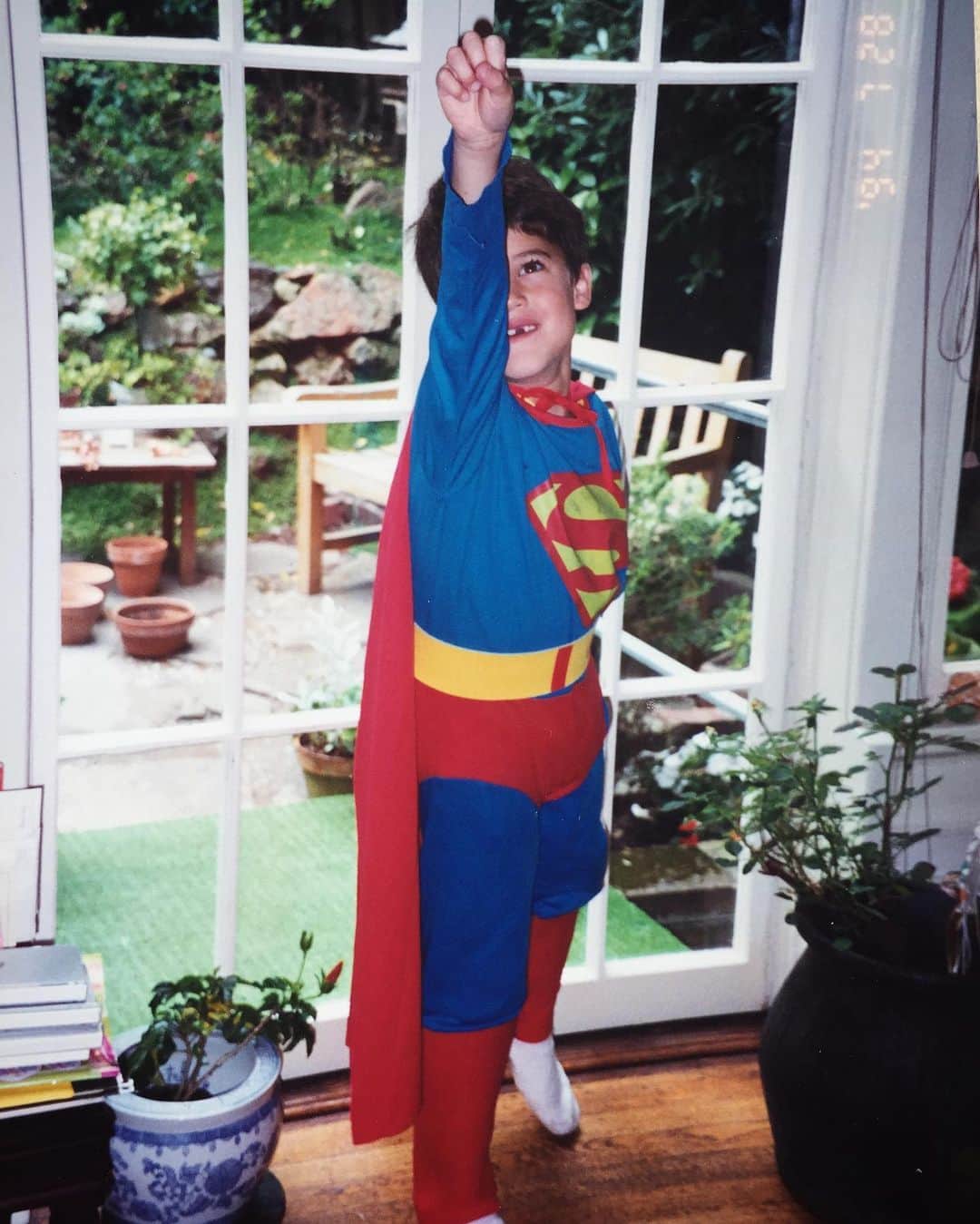 ダレン・クリスのインスタグラム：「The S stands for the last part of YAS.  Catch this little man of yesterday as Superman: Man of Tomorrow, available now on digital: amzn.to/3g50AbN  #SupermanMOT #glowup #supesgrateful」